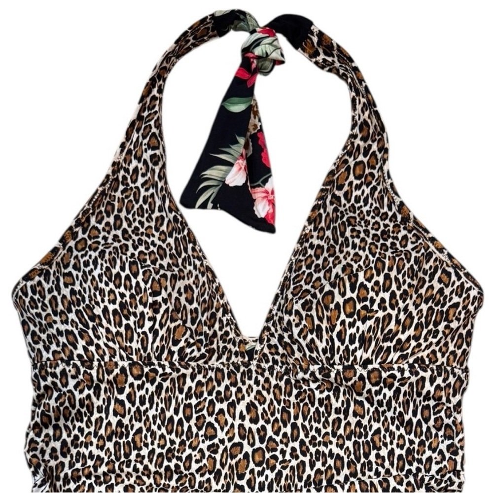 Tommy Bahama Lily Cat Reversible Halter Tankini Top - Picture 9 of 16